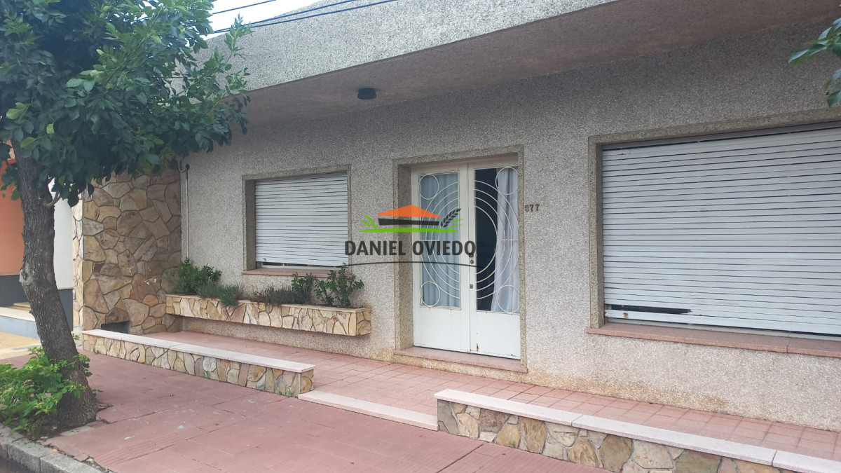 Casa ID.188/Excepcional-propiedad-en-venta-en-el-centro-de-Carmelo. - Excepcional propiedad en venta en el centro de Carmelo.