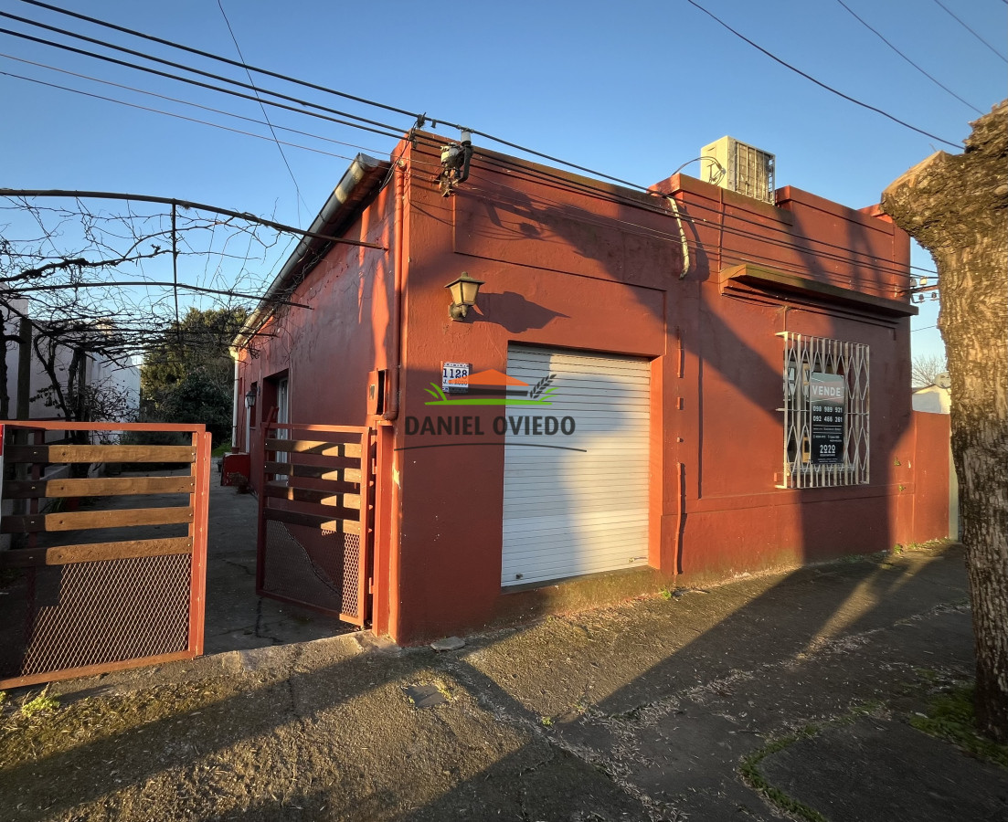 Casa ID.233/Casa-en-venta-en-calle-Rodó-enfrente-a-escuela-40. - Casa en venta en calle Rodó enfrente a escuela 40.