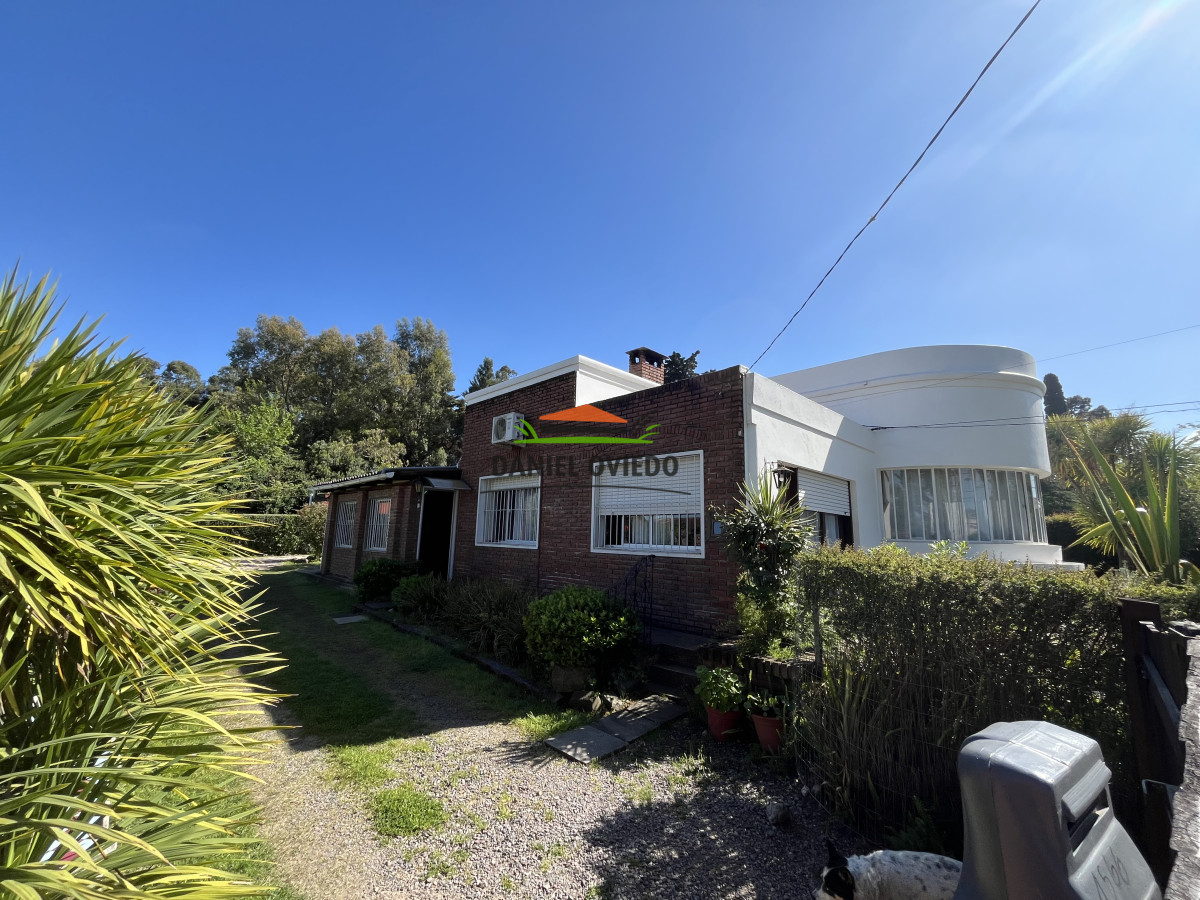 Casa ID.259/Casa-y-local-comercial-en-venta-en-Av.-Armand-Ugon,-Valdense. - Casa y local comercial en venta en Av. Armand Ugon, Valdense.