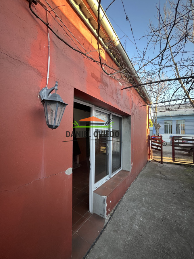 Casa ID.233/Casa-en-venta-en-calle-Rodó-enfrente-a-escuela-40. - Casa en venta en calle Rodó enfrente a escuela 40.