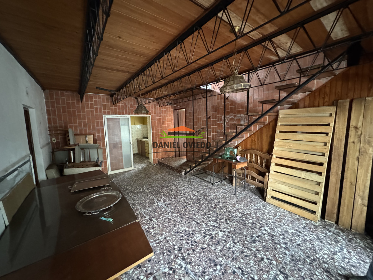 Casa ID.309/Local-c - Local céntrico con doble frente y múltiples ambientes - ideal para comercio u oficina