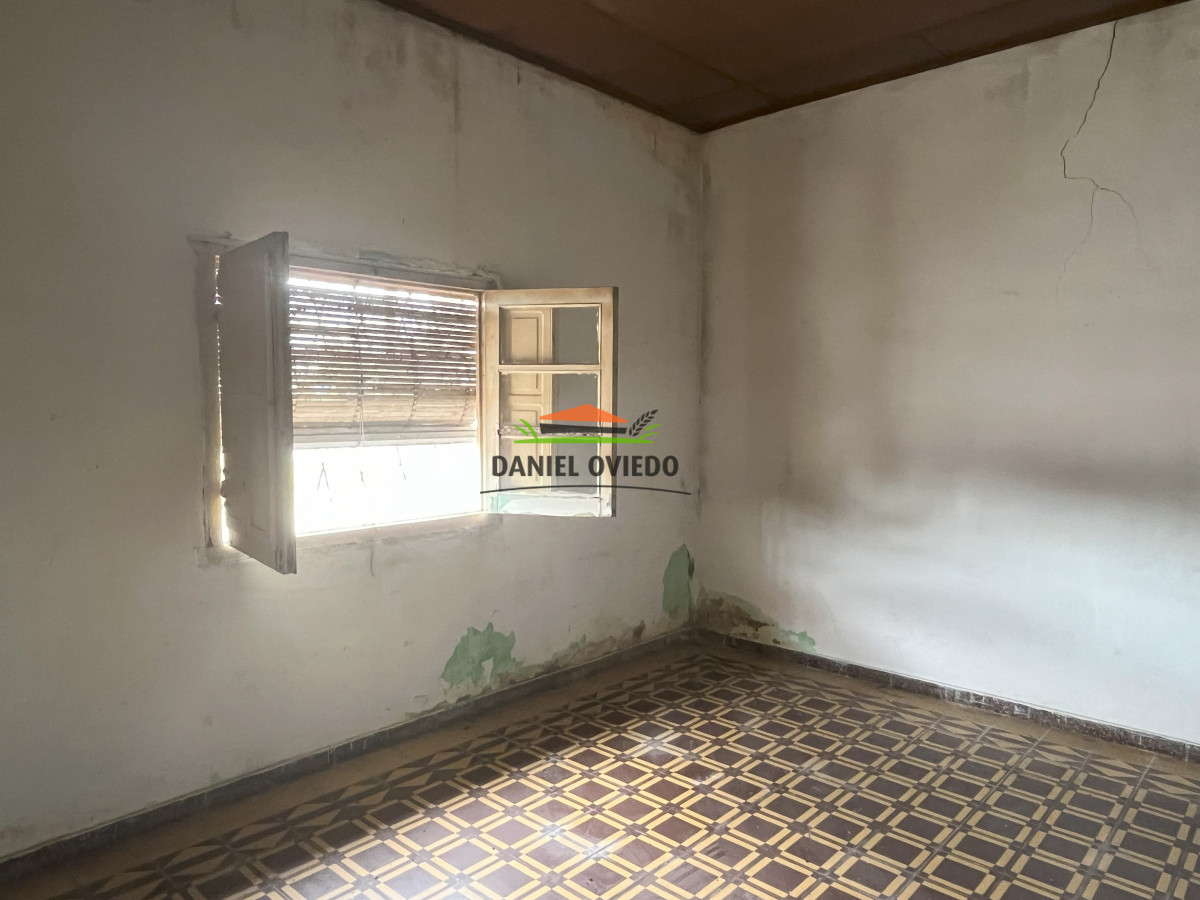 Casa ID.142 - Casa en venta en exclusividad a reciclar en buen estado de construcción, en Carmelo. 