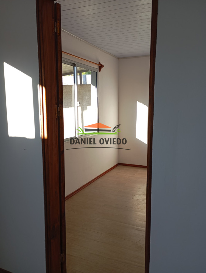 Casa ID.384/Casa-de-2-dormitorios-a-reciclada-a-nueva-en-venta-en-calle-Defensa. - Casa de 2 dormitorios a reciclada a nueva en venta en calle Defensa.