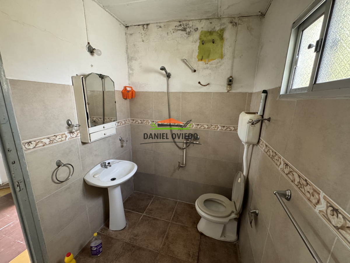 Casa ID.252/Casa-en-venta-sobre-carretera,-a-pasos-de-la-Escuela---ubicación-estratégica - Casa en venta sobre carretera, a pasos de la Escuela - ubicación estratégica