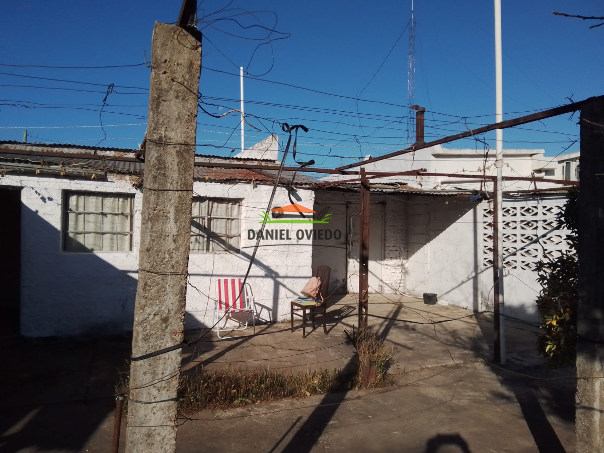 Casa ID.140 - En venta excelente propiedad, ubicada en barrio norte, Carmelo.