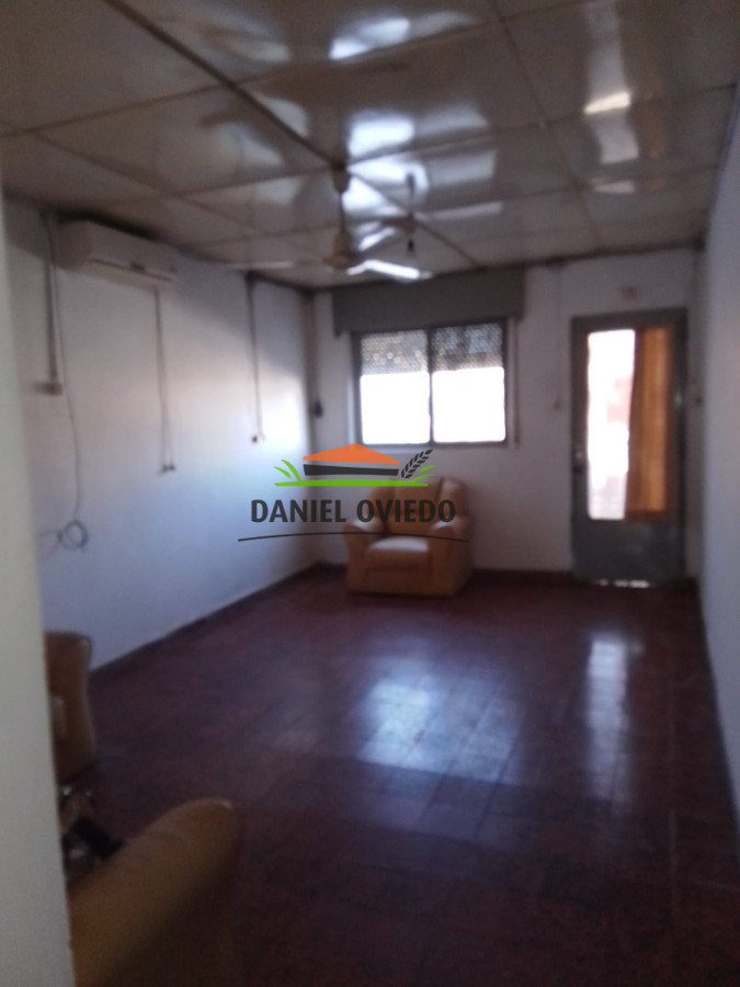 Casa ID.140 - En venta excelente propiedad, ubicada en barrio norte, Carmelo.