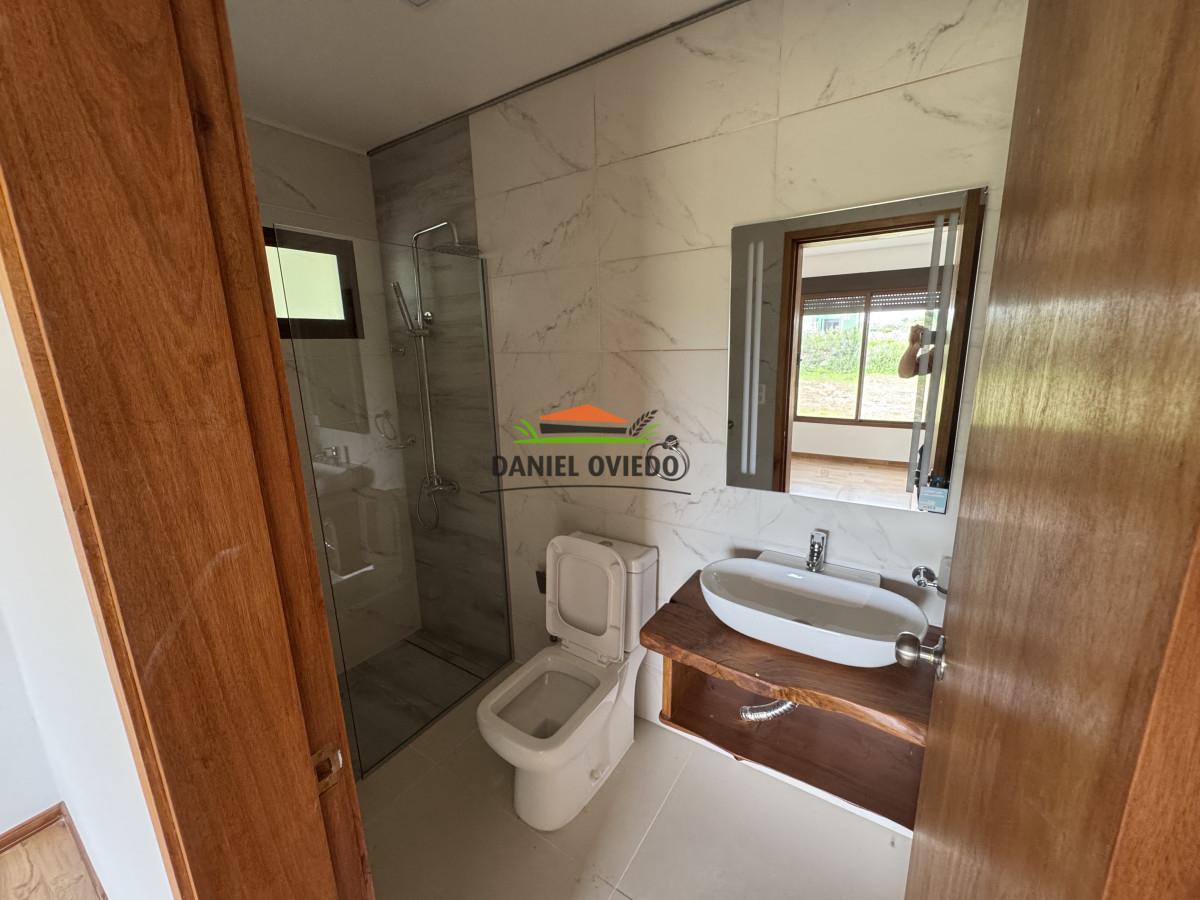 Casa ID.290/Estren - Estrená tu casa en Loma Verde: 3 dormitorios, suite y garage