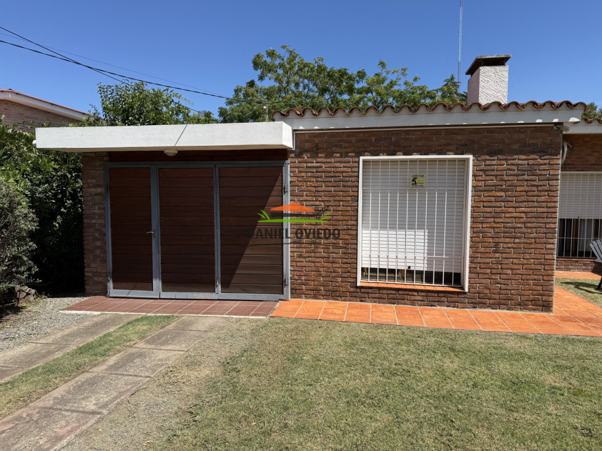 Casa ID.351/Casa-3-dormitorios-en-Nueva-Helvecia-con-piscina-y-gran-parque---Barrio-Artesano - Casa 3 dormitorios en Nueva Helvecia con piscina y gran parque - Barrio Artesano