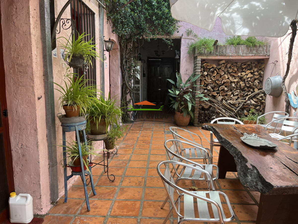 Casa ID.183 - Gran oportunidad. Casa en exclusividad, Barrio Histórico, Colonia.