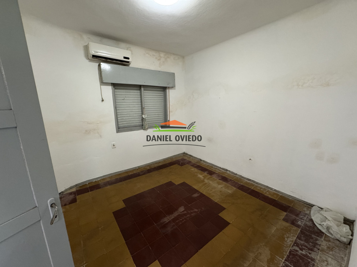 Casa ID.356/Casa-céntrica-de-2-dormitorios-con-garage-en-Nueva-Helvecia---Excelente-ubicación - Casa céntrica de 2 dormitorios con garage en Nueva Helvecia - Excelente ubicación