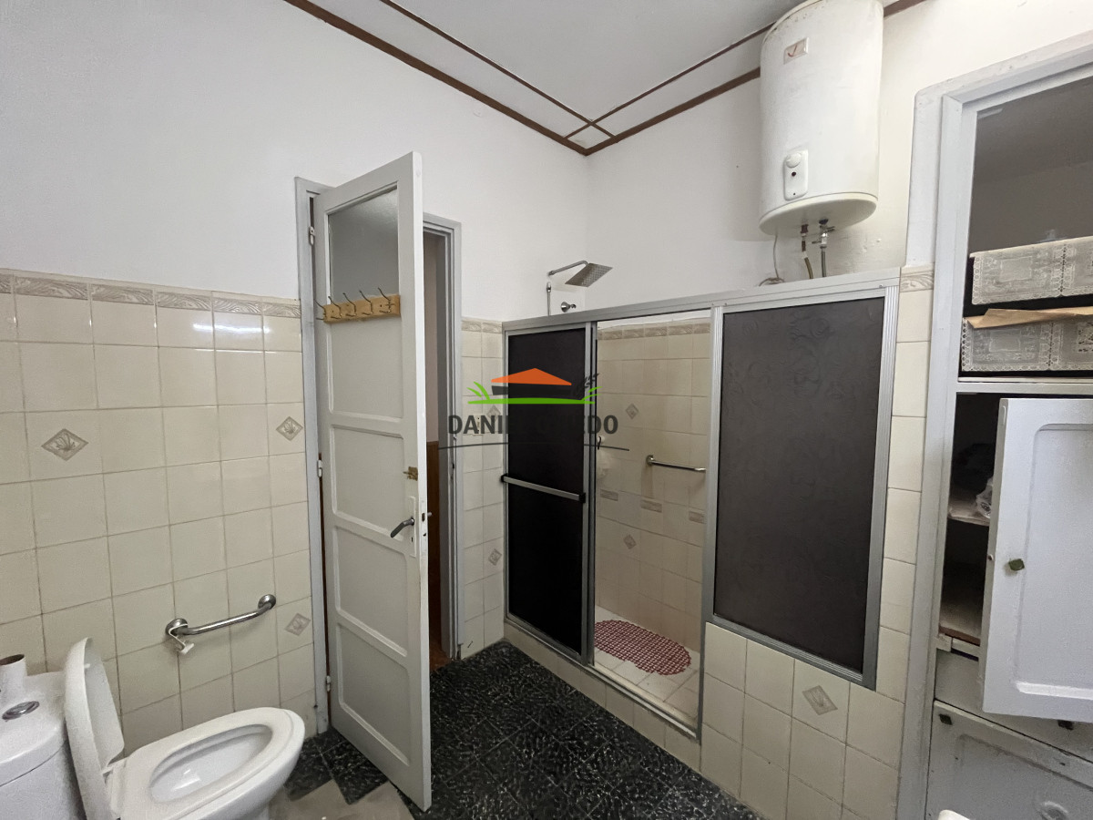 Casa ID.169 - Muy buena casa en venta en el centro de Carmelo.