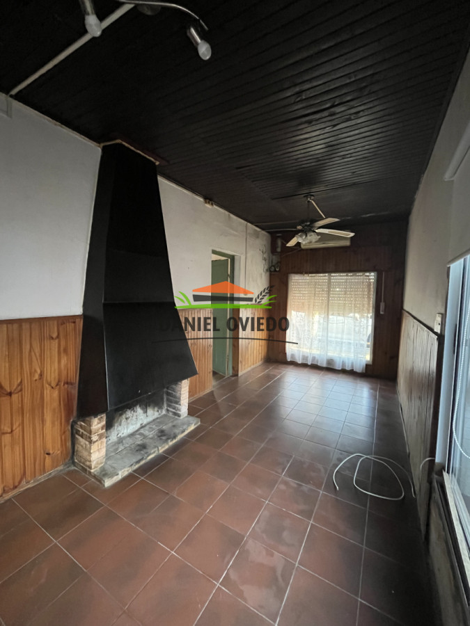 Casa ID.233/Casa-en-venta-en-calle-Rodó-enfrente-a-escuela-40. - Casa en venta en calle Rodó enfrente a escuela 40.