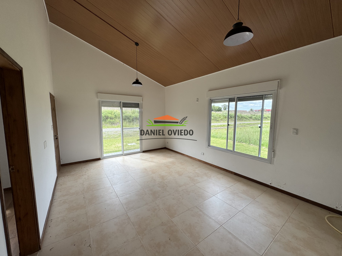 Casa ID.291/Oportunidad-en-Loma-Verde---casa-nueva-con-2-dormitorios-y-hermoso-patio - Oportunidad en Loma Verde - casa nueva con 2 dormitorios y hermoso patio