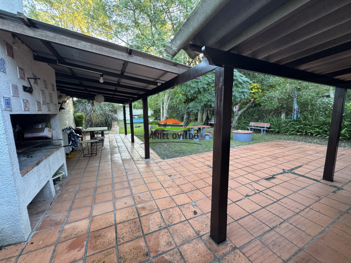 Casa ID.375/Casa-en-Balneario-Los-Pinos-a-150-m-de-la-playa- -Apartamento-independiente-y-gran-patio-con-barbacoa - Casa en Balneario Los Pinos a 150 m de la playa + Apartamento independiente y gran patio con barbacoa