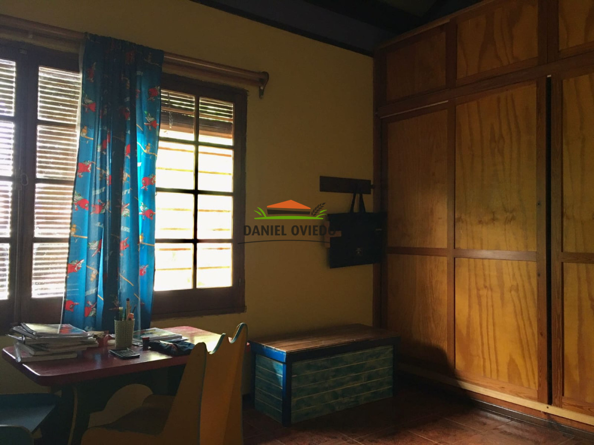 Casa ID.231/Casa-tipo-chalet-en-venta-a-metros-de-Av.-Rodó. - Casa tipo chalet en venta a metros de Av. Rodó.