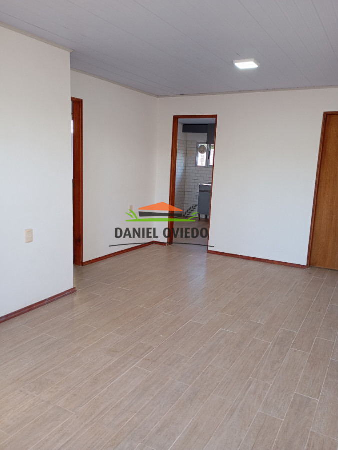 Casa ID.384/Casa-de-2-dormitorios-a-reciclada-a-nueva-en-venta-en-calle-Defensa. - Casa de 2 dormitorios a reciclada a nueva en venta en calle Defensa.