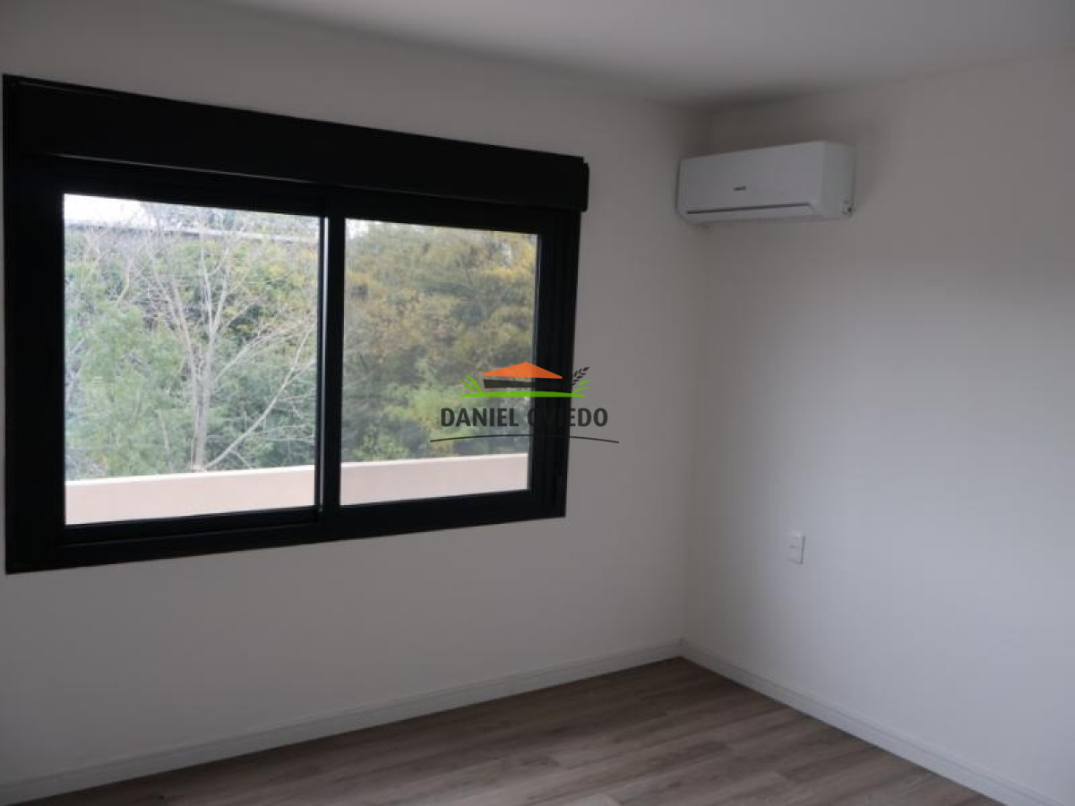 Casa ID.2/Excelente-casa-de-2-plantas-en-venta-en-zona-Balnearia-de-Colonia. - Excelente casa de 2 plantas en venta en zona Balnearia de Colonia.