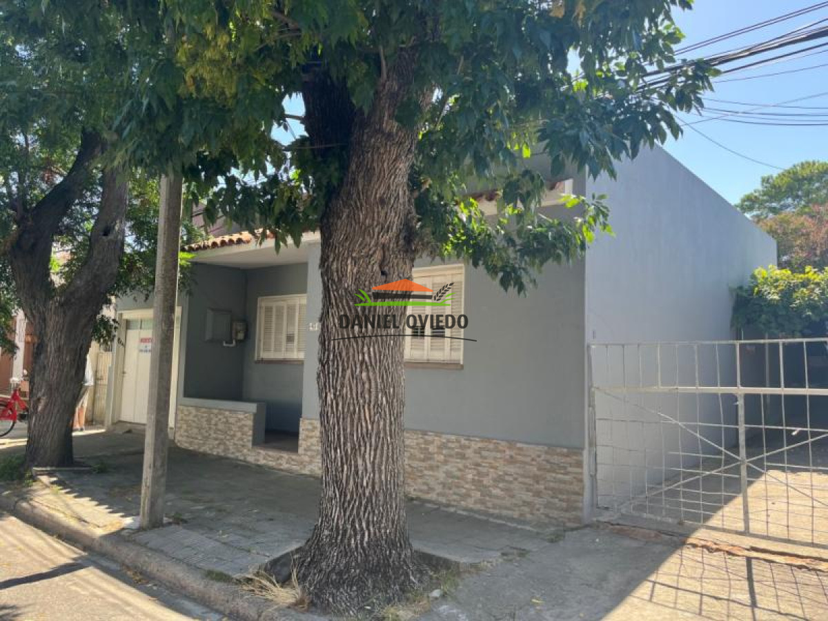 Casa ID.51 - 2 casas en venta en calle Domingo Baqué.