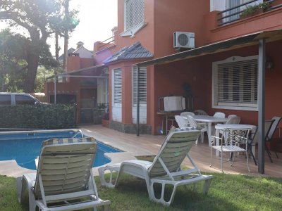 Casa con ubicación privilegiada en Carrasco, Montevideo.