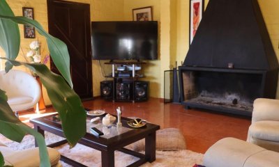 Hermosa casa en venta en Carmelo.