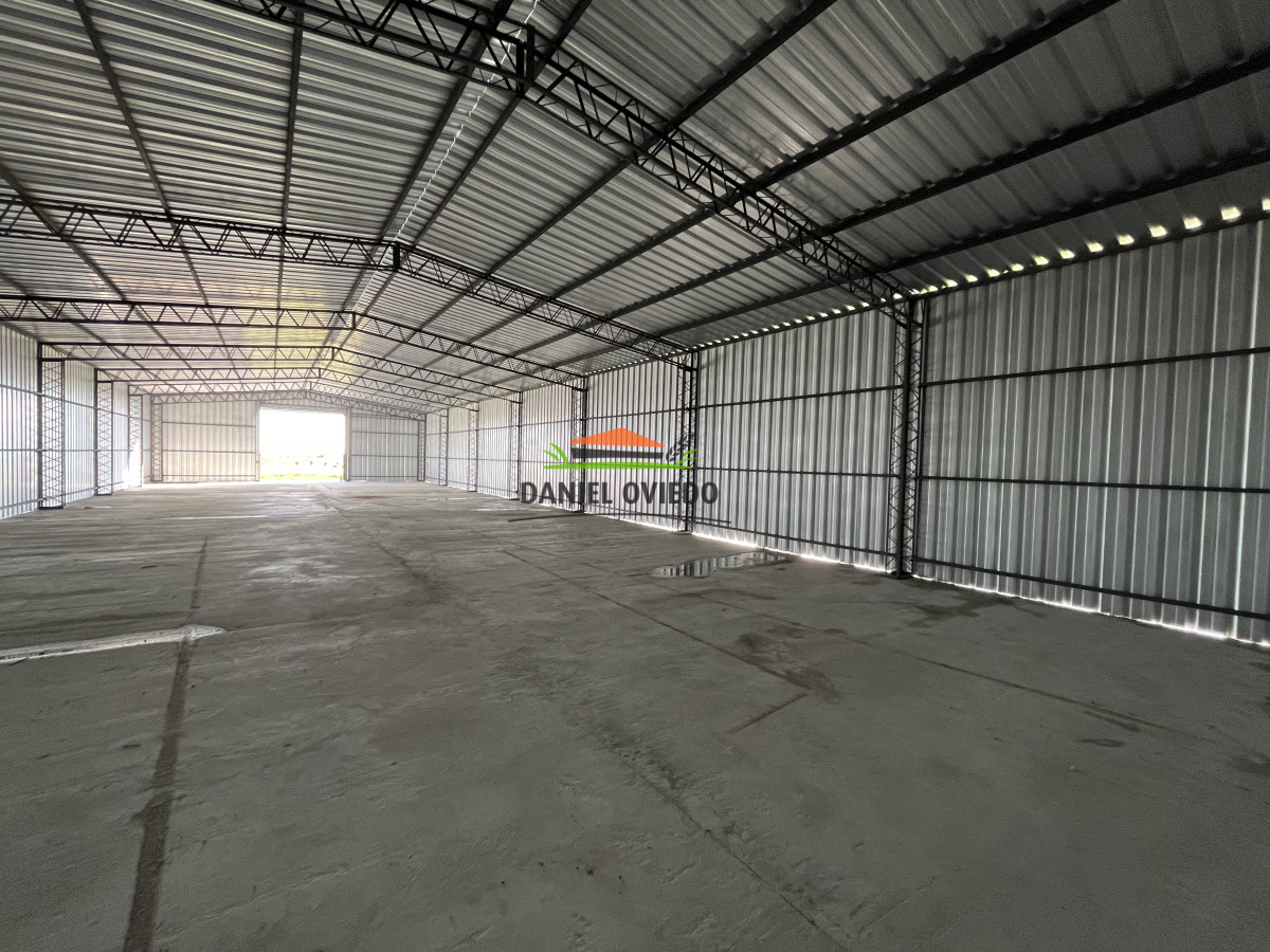 Galpón ID.196 - Galpón multiuso de 396 m2 en venta y alquiler Polo Logístico Ecilda Paullier.