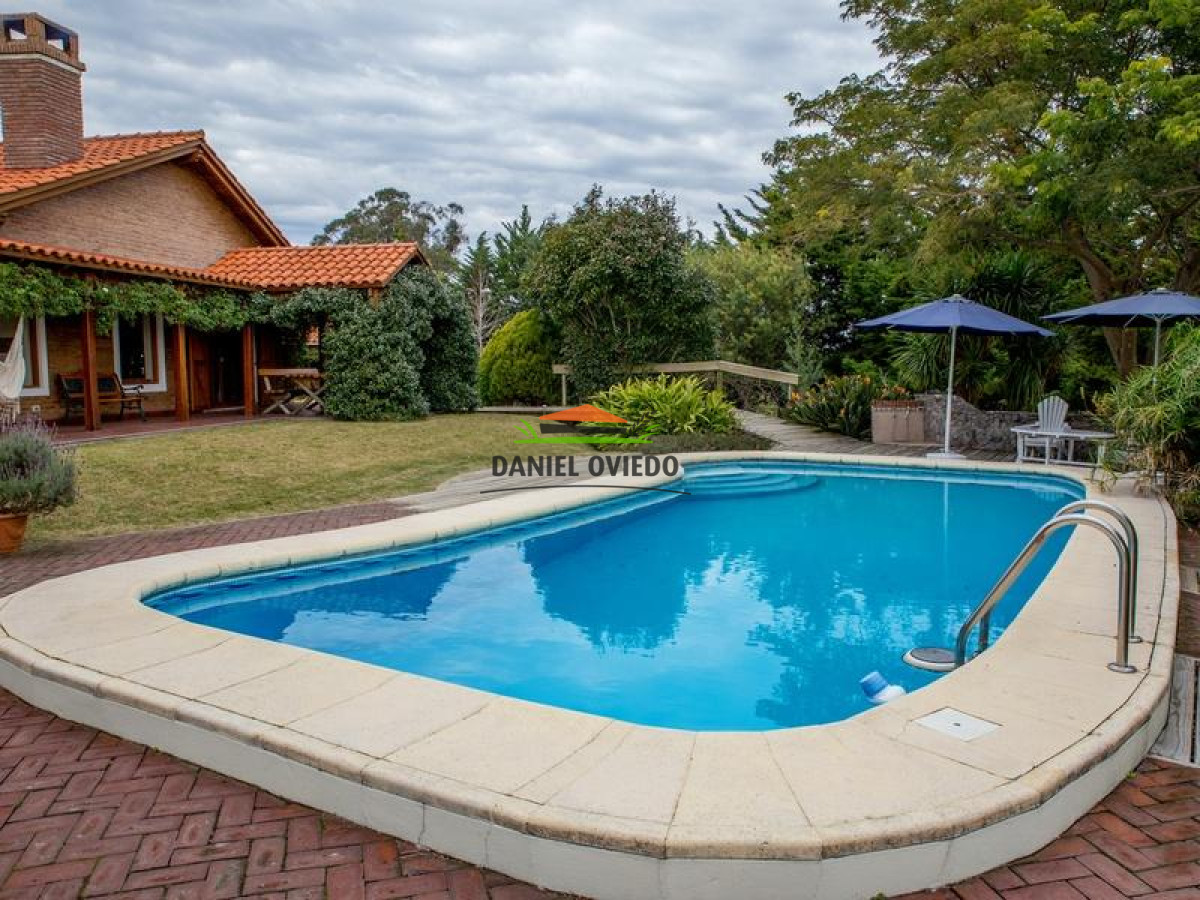 Chacra ID.26 - Ananda, fantástica casa de campo en venta en  Uruguay, 6 hás parcela privada.