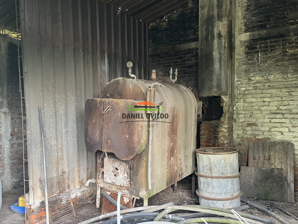 Chacra ID.314/Chacra-de-1,5-ha-con-Casa-a-Reciclar-y-F - Chacra de 1,5 ha con Casa a Reciclar y Fábrica en Excelente Punto - Nueva Helvecia