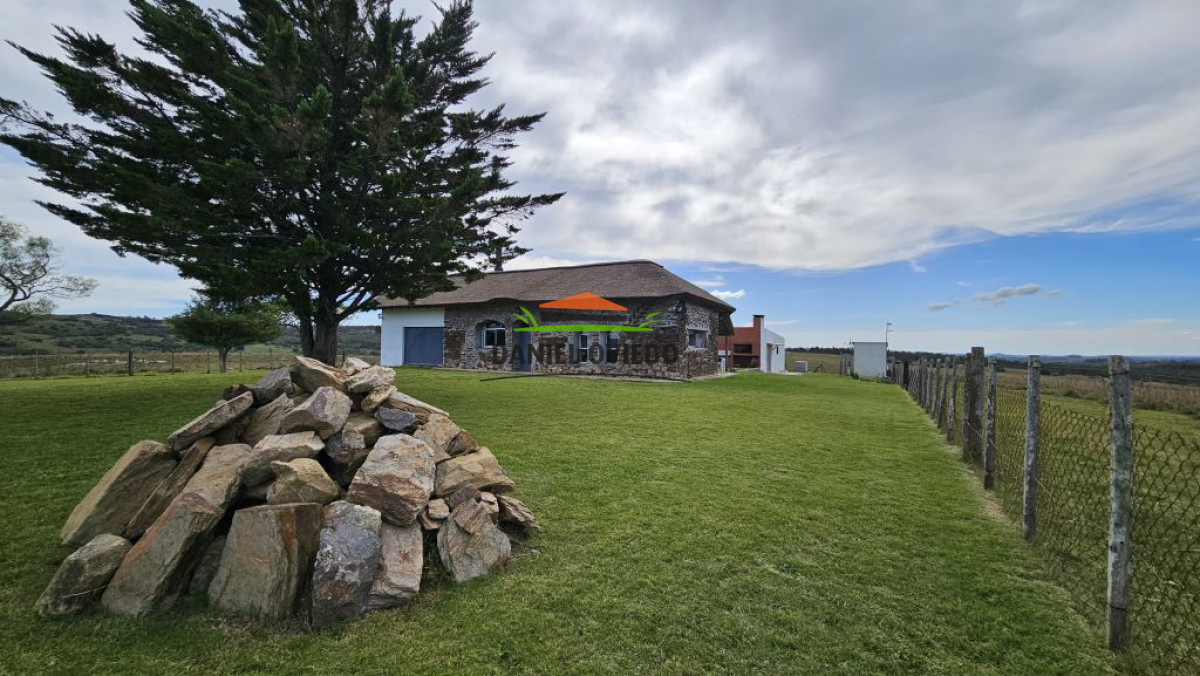 Chacra ID.177 - Excelente Chacra en venta con casa de campo en Carapé.