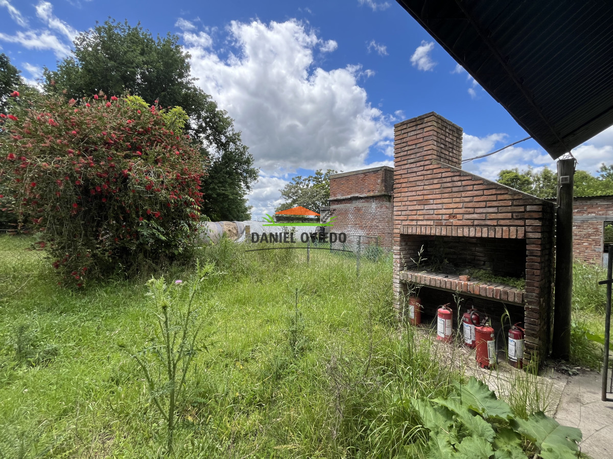 Chacra ID.314/Chacra-de-1,5-ha-con-Casa-a-Reciclar-y-F - Chacra de 1,5 ha con Casa a Reciclar y Fábrica en Excelente Punto - Nueva Helvecia