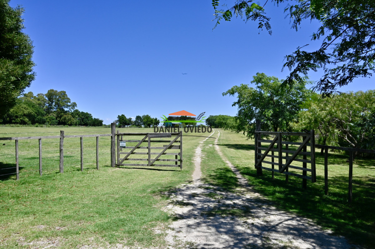 Chacra ID.418/Chacra-con-una-de-las-mejores-vistas-de-Colonia,-con-hermosa-y-amplia-casa. - Chacra con una de las mejores vistas de Colonia, con hermosa y amplia casa.