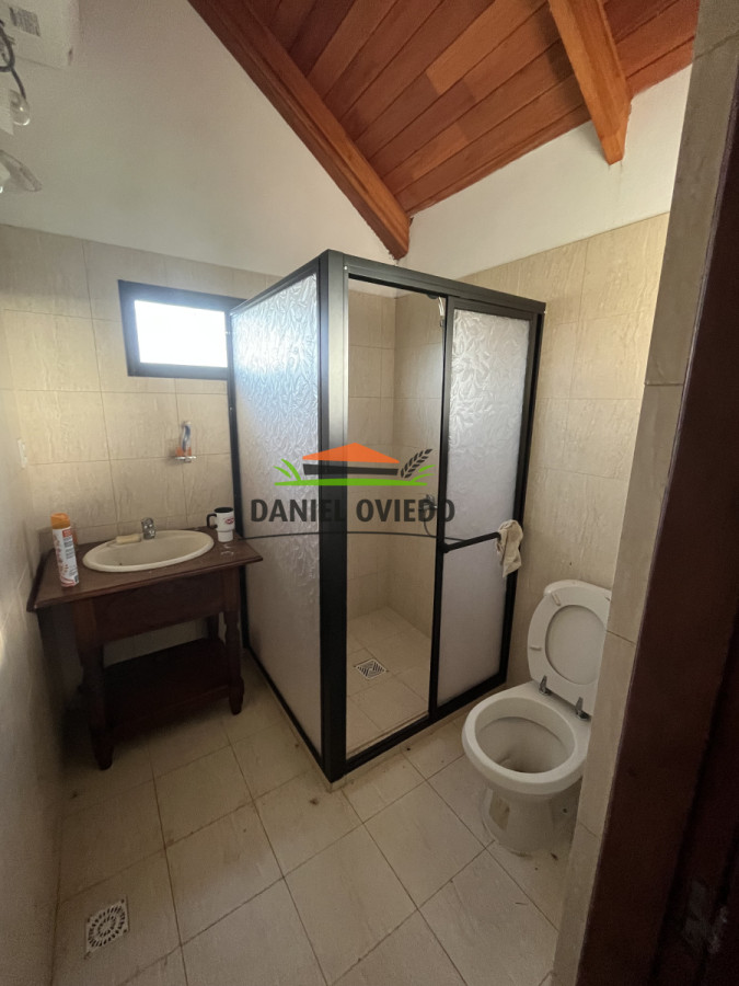 Campo Ref.201 - Establecimiento completo de 400 hás en venta en Flores.