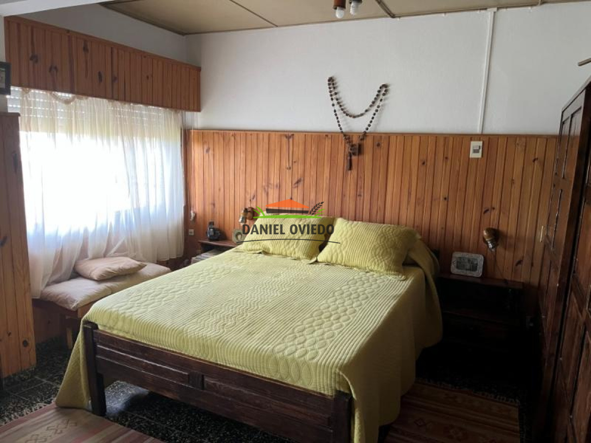 Local Comercial ID.56 - Excelente Posada en venta en Ismael Cortinas, Flores.