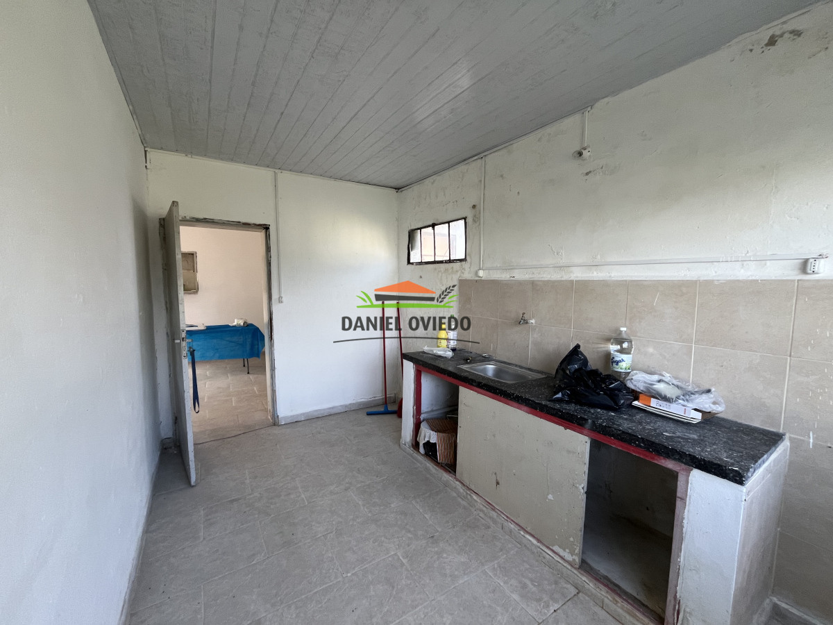 Local Comercial ID.214 - Excelente ubicación Local Comercial y casa en venta en Radial Conchillas.