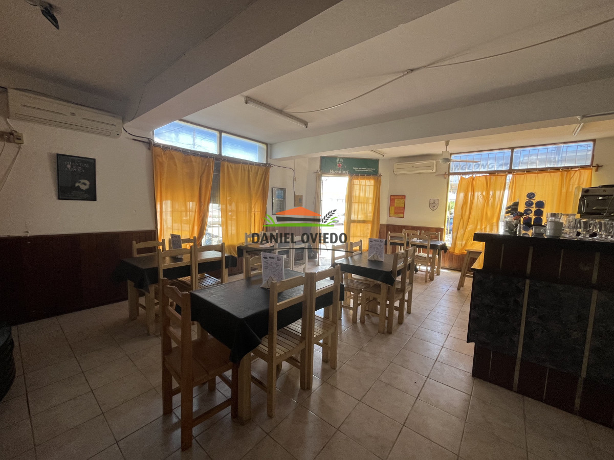 Local Comercial ID.160 - Hotel, restaurant y kiosco edificio completo en venta en exclusividad en Carmelo.