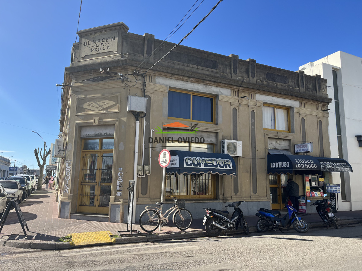 Local Comercial ID.160 - Hotel, restaurant y kiosco edificio completo en venta en exclusividad en Carmelo.