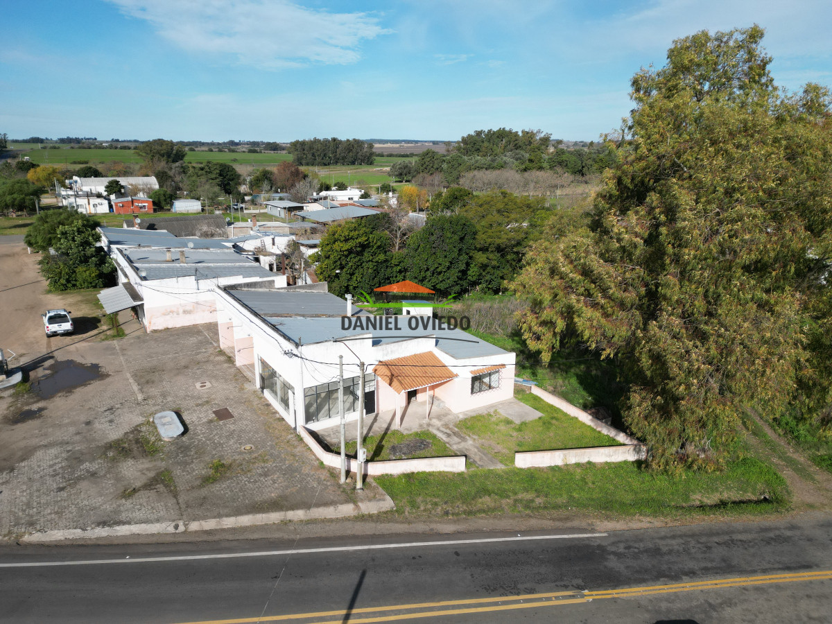 Local Comercial ID.214 - Excelente ubicación Local Comercial y casa en venta en Radial Conchillas.