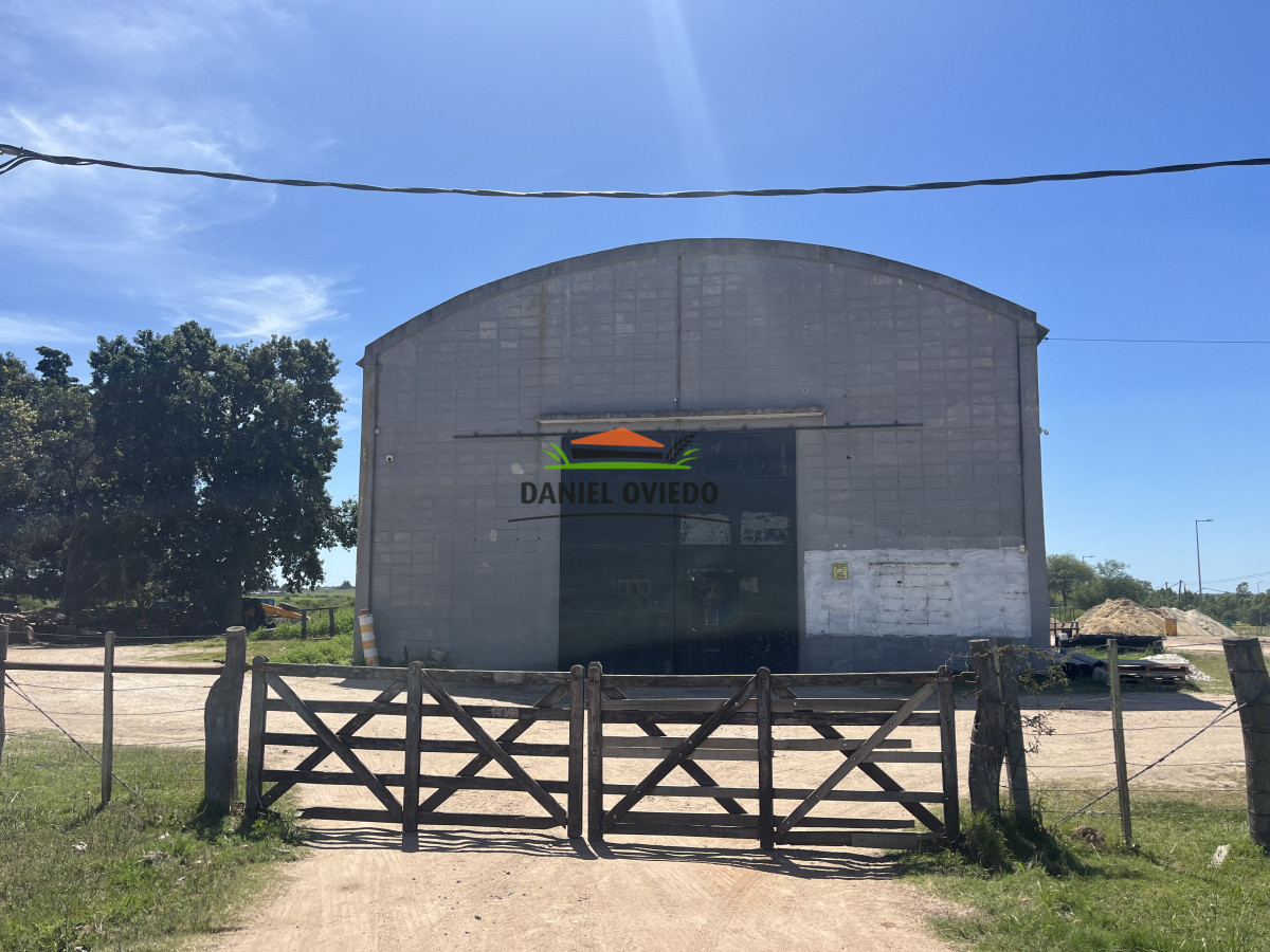 Local Comercial ID.159 - Excelente Local Comercial multiuso en venta con gran predio de 7.321 m2.