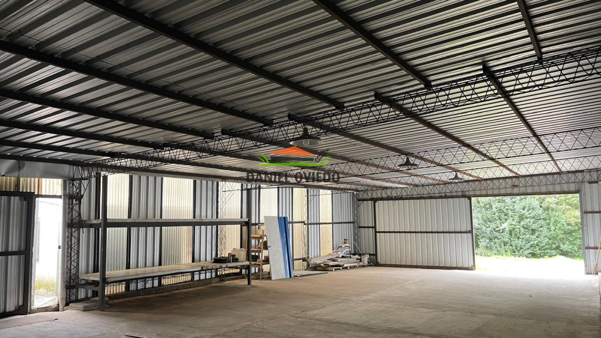 Local Comercial ID.412 - 🚀🏗️ ¡LOGÍSTICA, ENERGÍA Y SEGURIDAD LISTAS PARA TU EMPRESA EN NUEVA HELVECIA! 📦🏗️