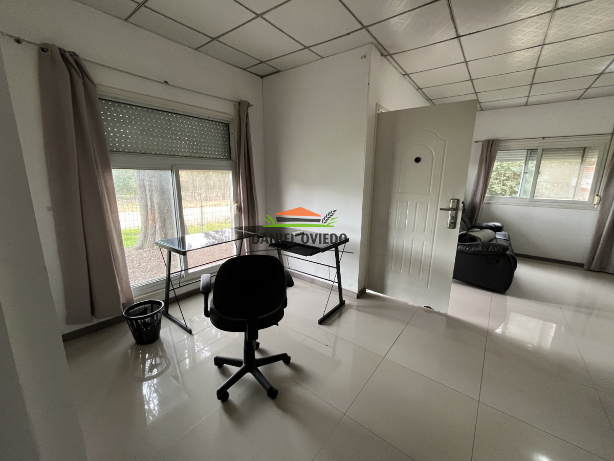 Local Comercial ID.412 - 🚀🏗️ ¡LOGÍSTICA, ENERGÍA Y SEGURIDAD LISTAS PARA TU EMPRESA EN NUEVA HELVECIA! 📦🏗️