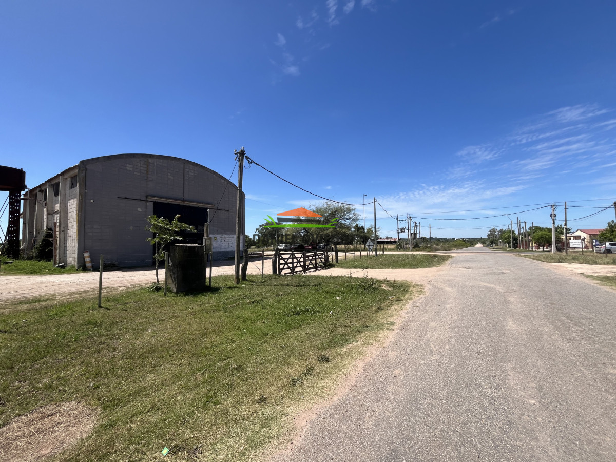 Local Comercial ID.159 - Excelente Local Comercial multiuso en venta con gran predio de 7.321 m2.