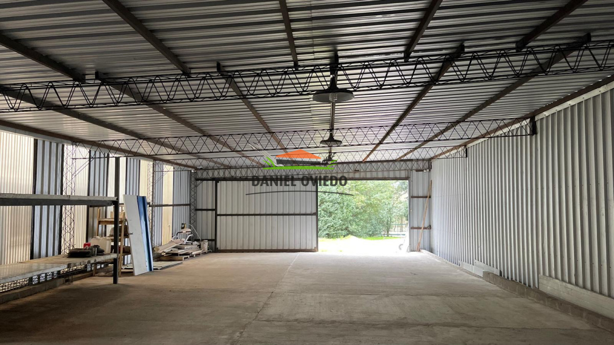Local Comercial ID.412 - 🚀🏗️ ¡LOGÍSTICA, ENERGÍA Y SEGURIDAD LISTAS PARA TU EMPRESA EN NUEVA HELVECIA! 📦🏗️