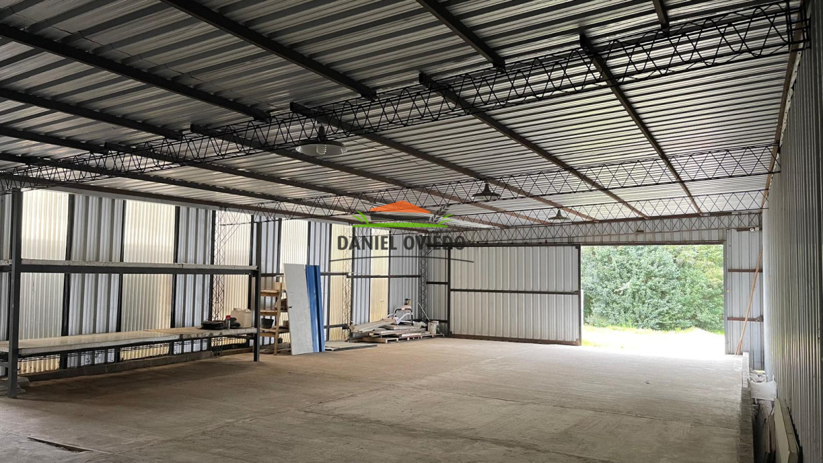 Local Comercial ID.412 - 🚀🏗️ ¡LOGÍSTICA, ENERGÍA Y SEGURIDAD LISTAS PARA TU EMPRESA EN NUEVA HELVECIA! 📦🏗️