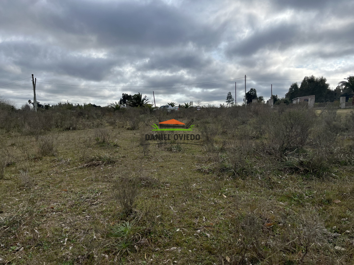 Terreno ID.241/Gran-terreno-de-2.720-m2-en-venta-en-Barrio-Retiro,-Nueva-Helvecia. - Gran terreno de 2.720 m2 en venta en Barrio Retiro, Nueva Helvecia.