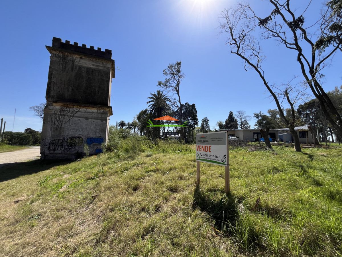 Terreno ID.80/Terreno-N-20-en-Urbanizaci - Terreno N 20 en Urbanización Parque Jousten.