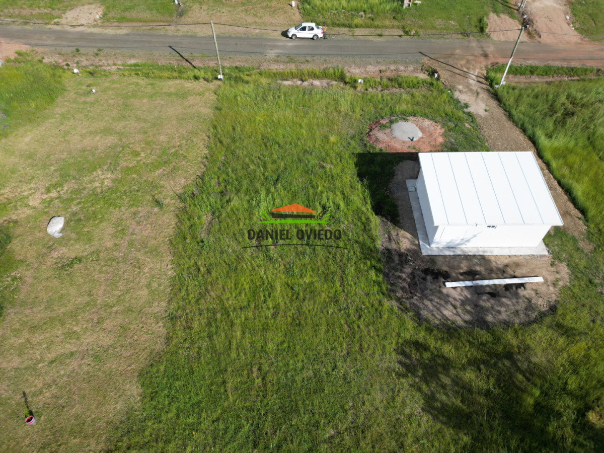 Terreno ID.298/Terreno-con-buen-fondo-y-entorno-verde---Loma-Verde - Terreno con buen fondo y entorno verde - Loma Verde