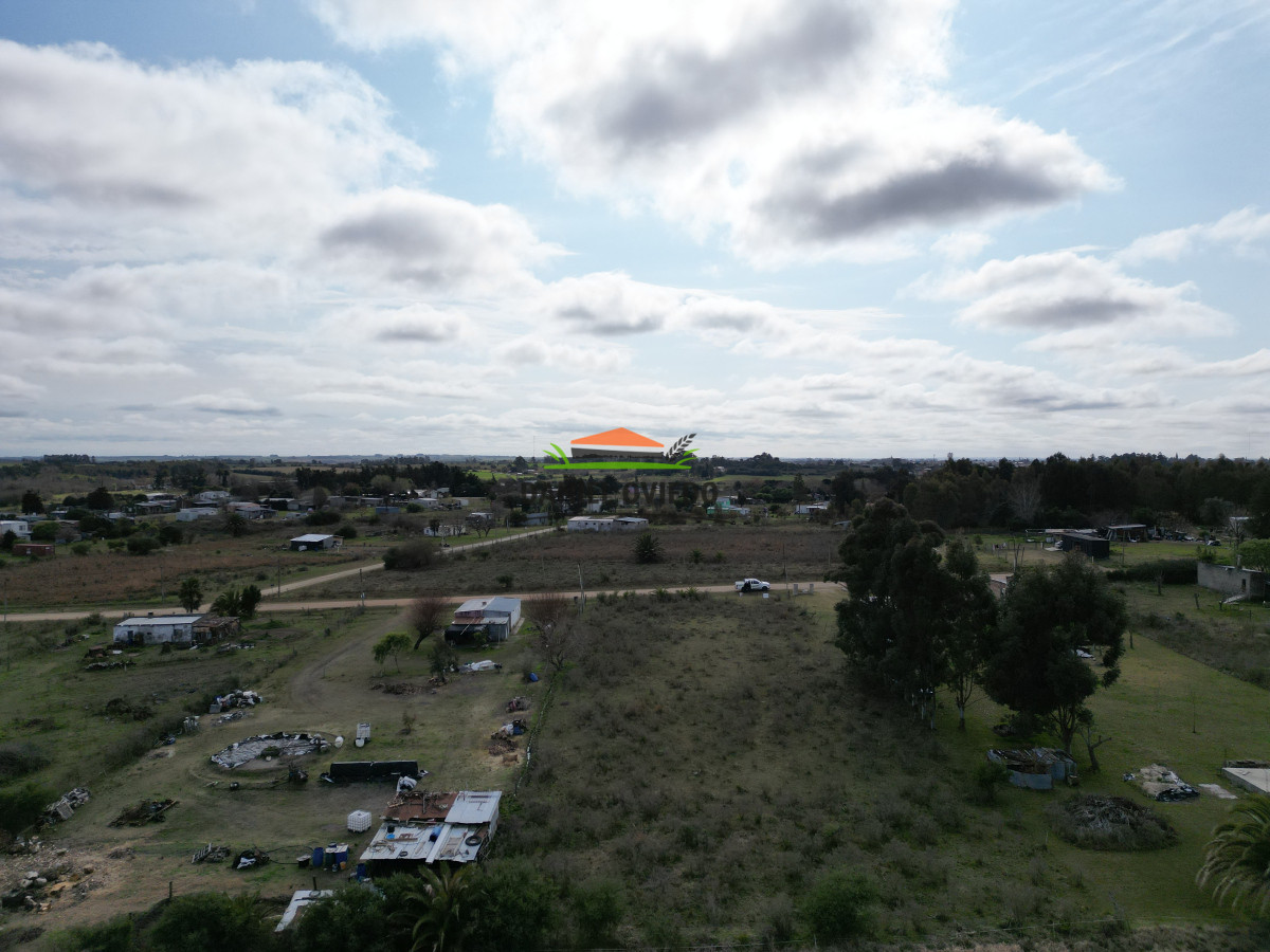 Terreno ID.241/Gran-terreno-de-2.720-m2-en-venta-en-Barrio-Retiro,-Nueva-Helvecia. - Gran terreno de 2.720 m2 en venta en Barrio Retiro, Nueva Helvecia.