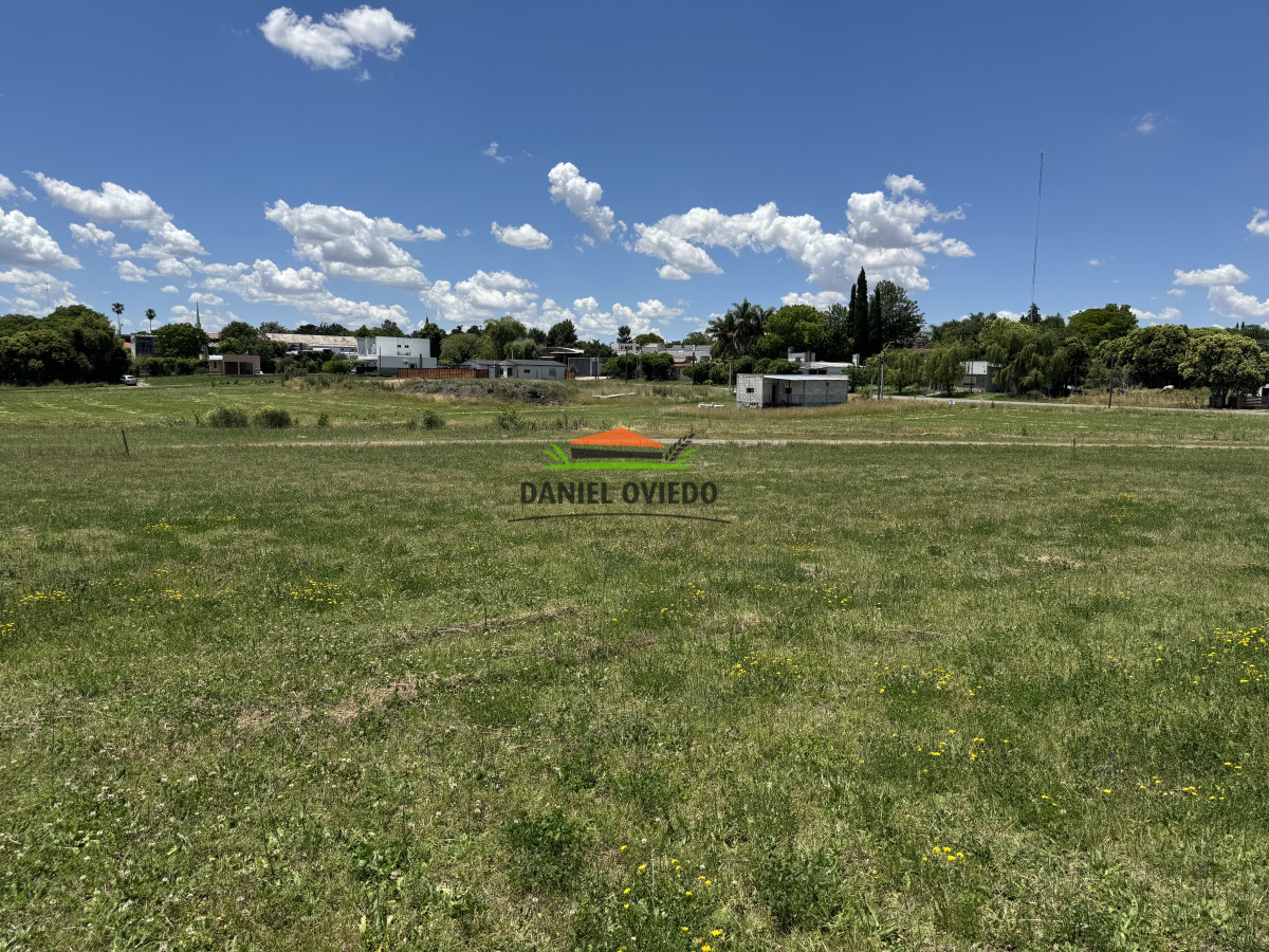 Terreno ID.322/Terreno-Alto-y-Nivelado--600-m²-a-Metros-de-Av.-Batlle-y-Ordóñez - Terreno Alto y Nivelado — 600 m² a Metros de Av. Batlle y Ordóñez