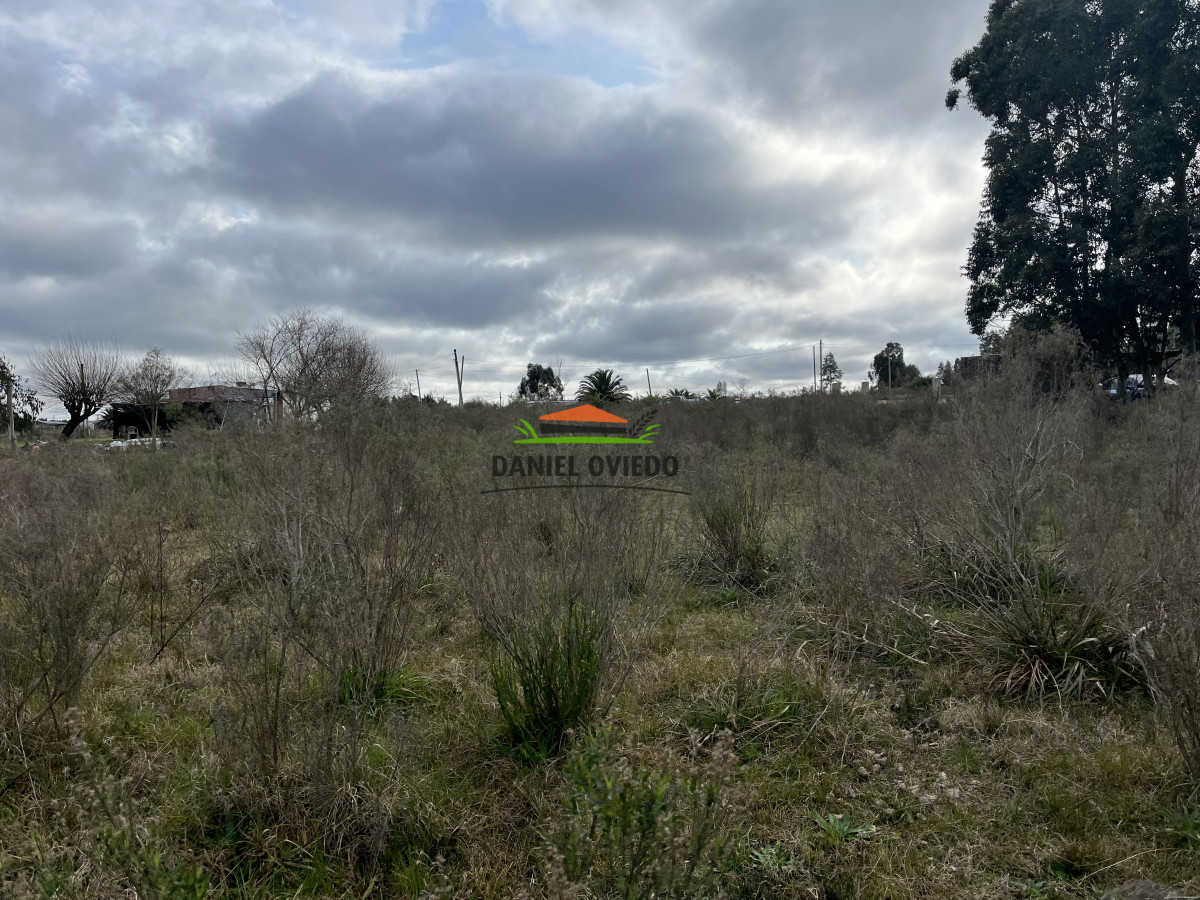 Terreno ID.241/Gran-terreno-de-2.720-m2-en-venta-en-Barrio-Retiro,-Nueva-Helvecia. - Gran terreno de 2.720 m2 en venta en Barrio Retiro, Nueva Helvecia.