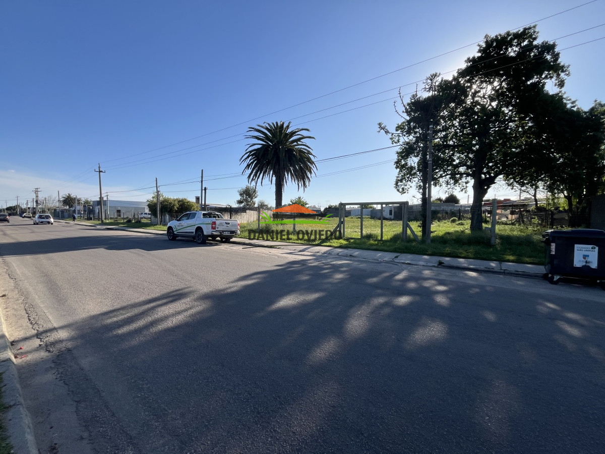 Terreno ID.135 - Excelente terreno en venta sobre Av. Fernando J. Carballo ideal para emprendimiento.