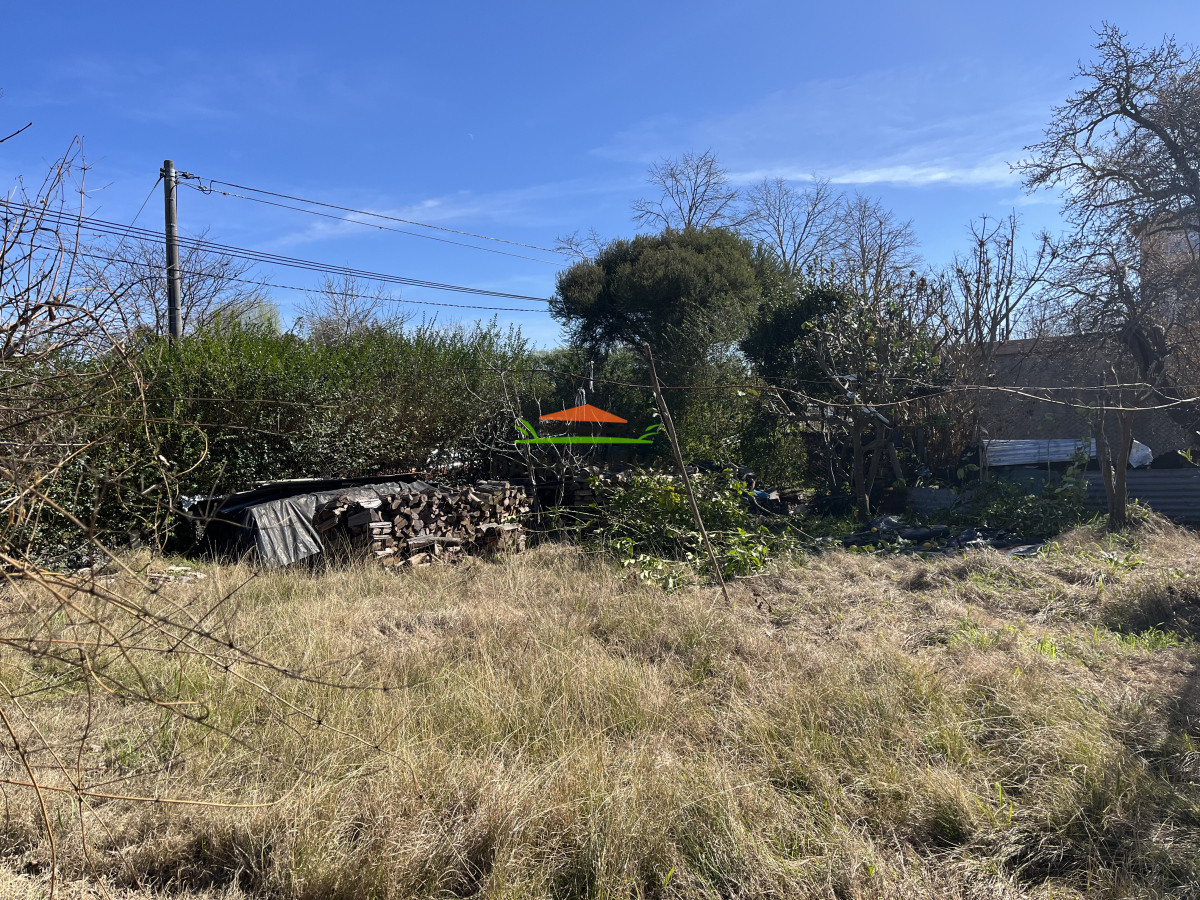 Terreno ID.141 - Excelente terreno en esquina en venta con mejoras en Carmelo.